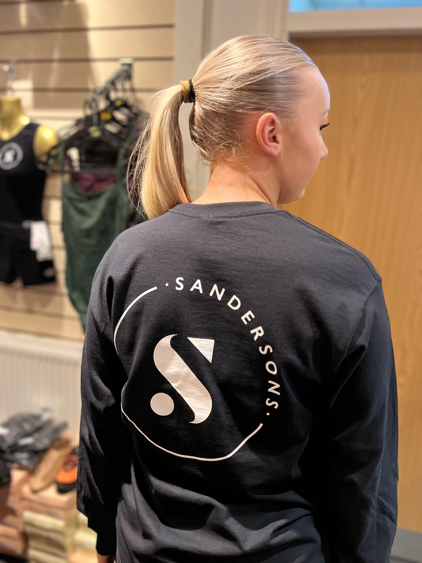 T SHIRT LONG SLEEVED ULTRA BLACK COTTON WITH LOGO ON BACK