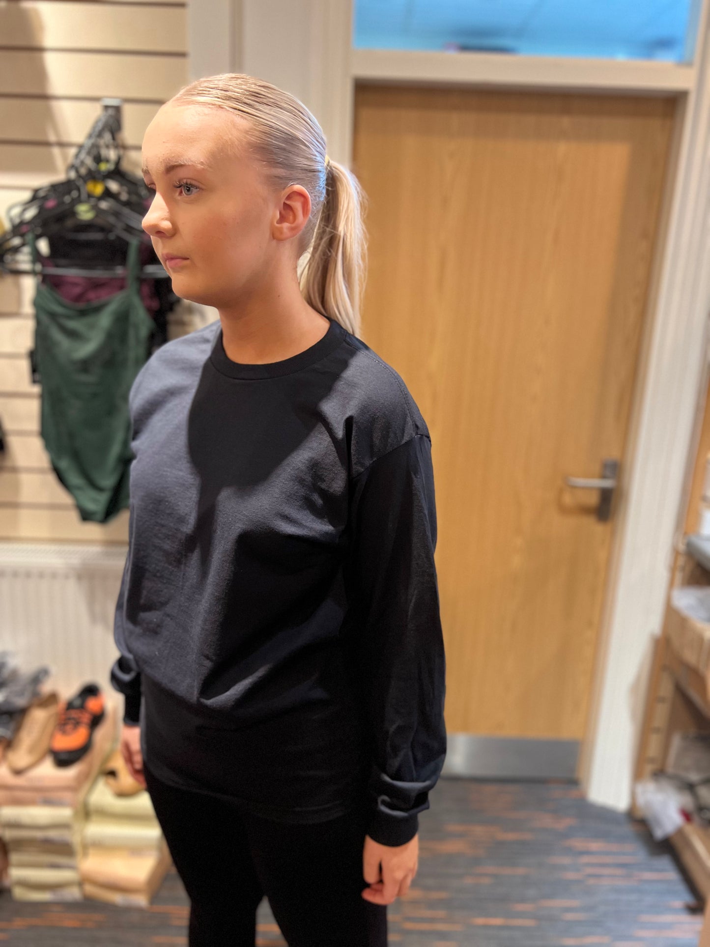 T SHIRT LONG SLEEVED ULTRA BLACK COTTON WITH LOGO ON BACK