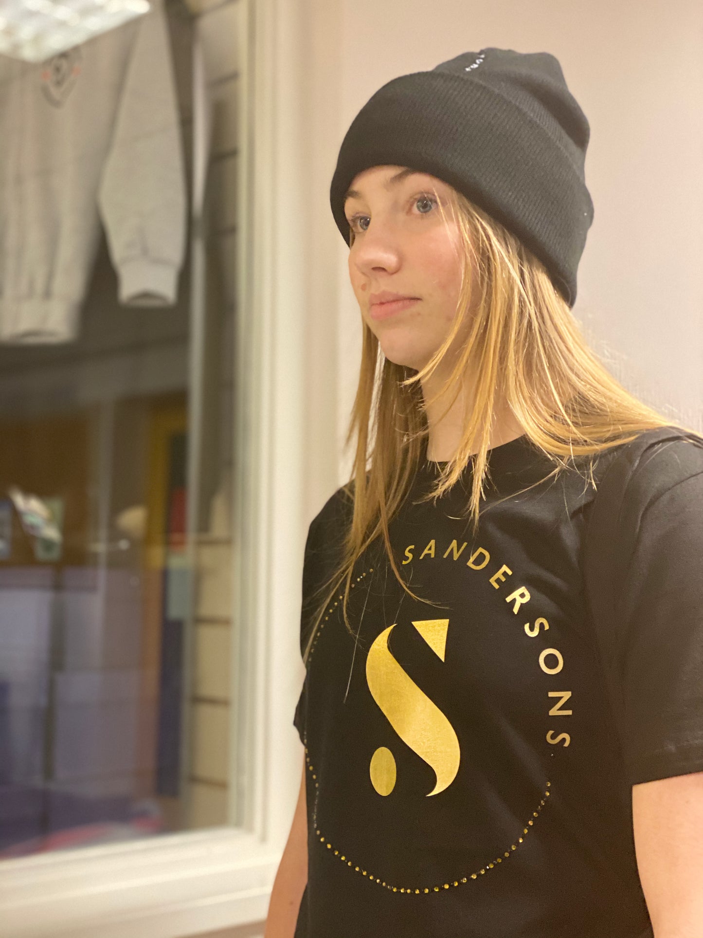 BLACK SANDERSONS BEANIE HAT WITH WHITE LOGO